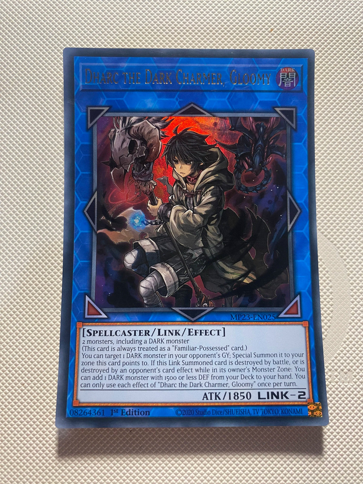 Dharc THE Dark Charmer, Gloomy Ultra Rare Near Mint