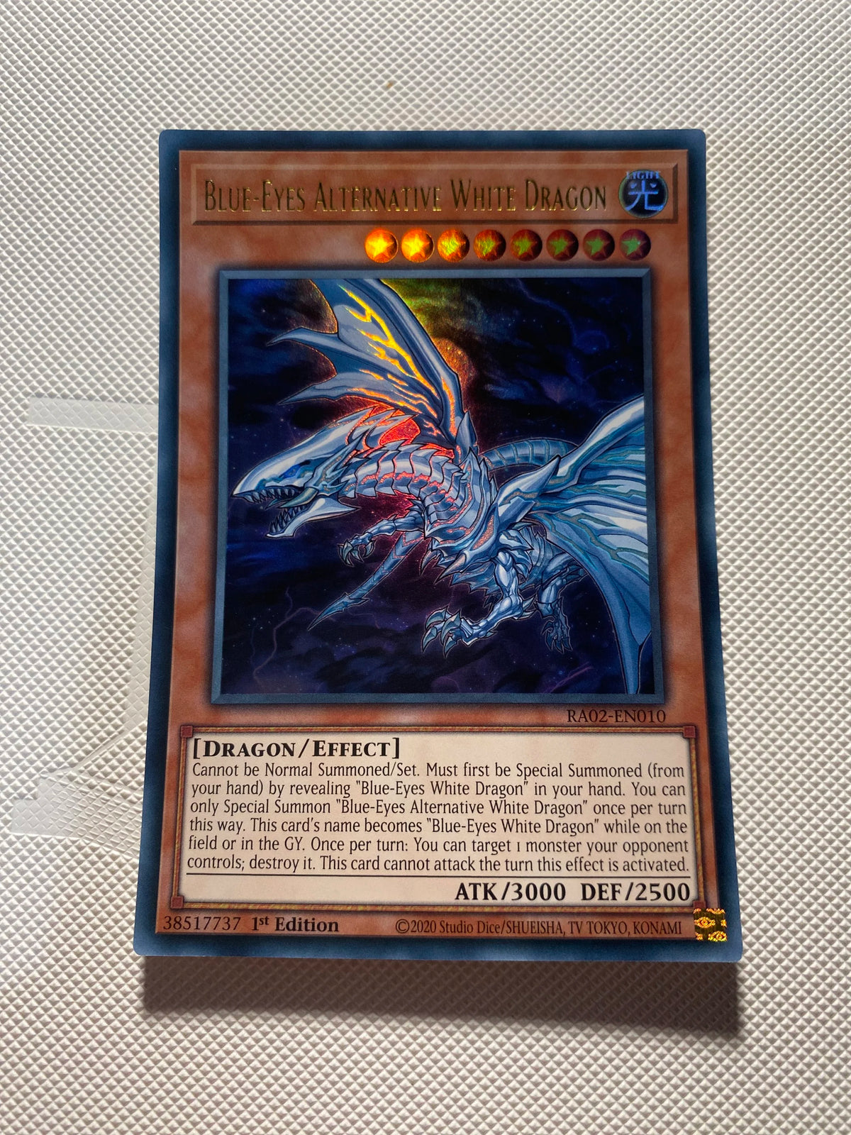 Blue-eyes Alternative White Dragon Ultra Rare Near Mint