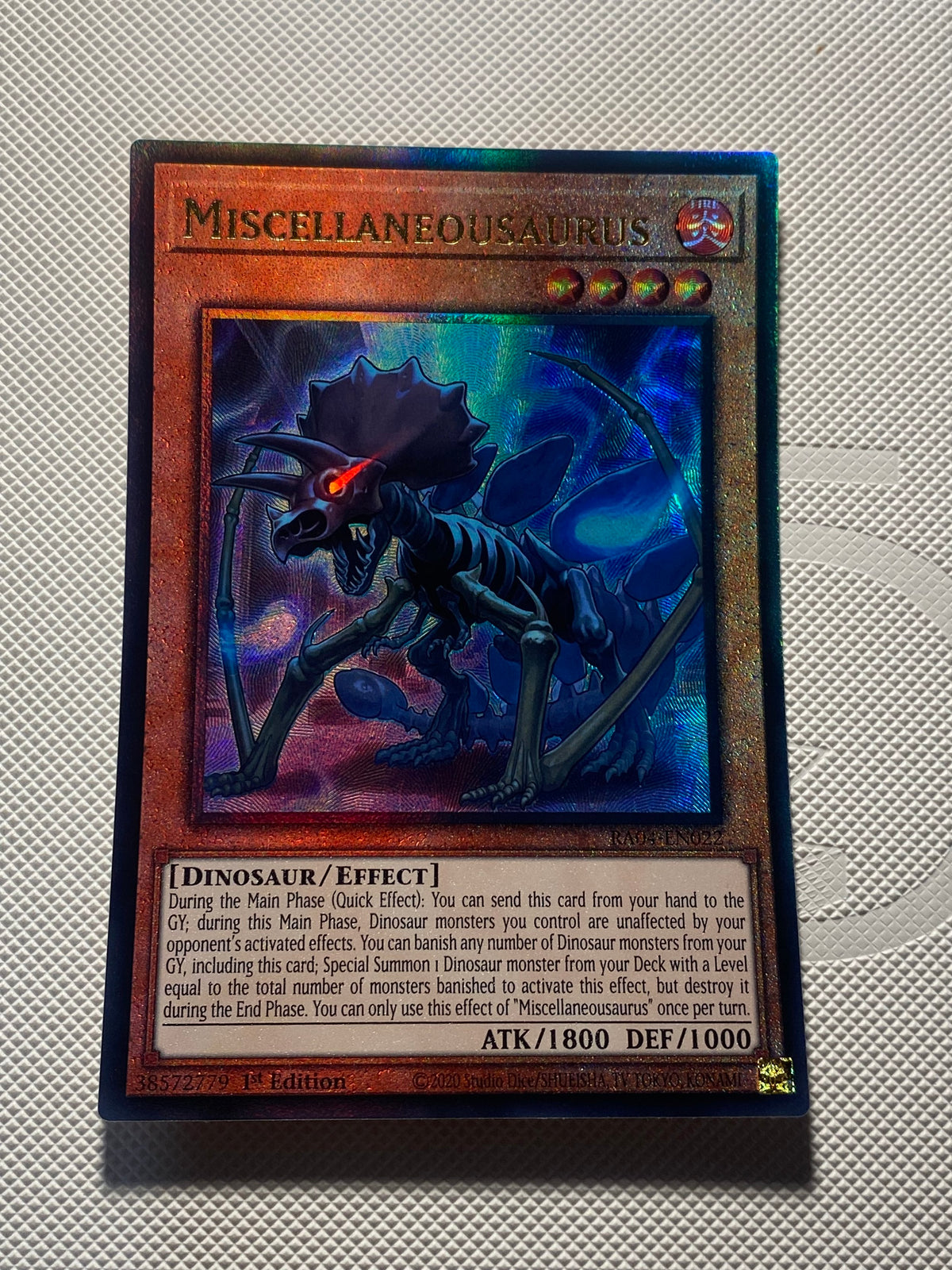 Miscellaneosaurus Prismatic Ultimate Rare