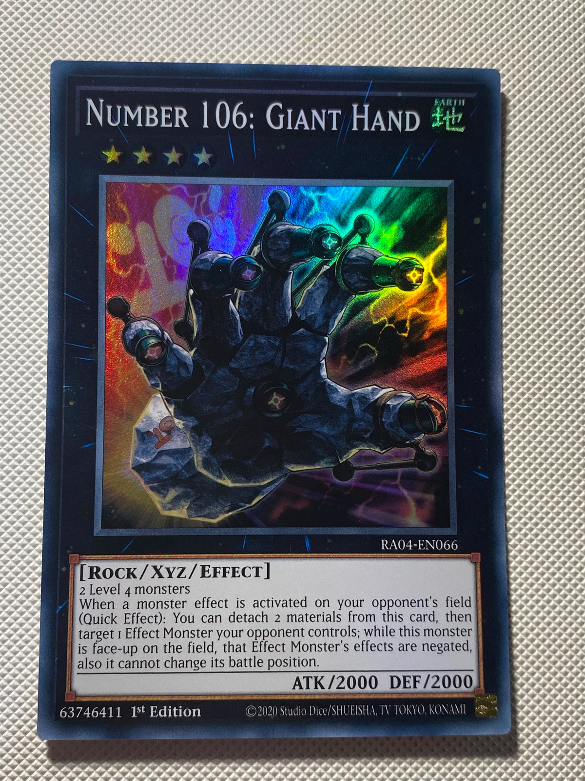NUMBER 106: GIANT HAND Super Rare
