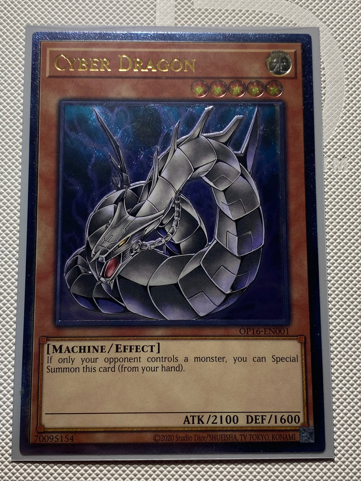 CYBER DRAGON Ultimate Rare